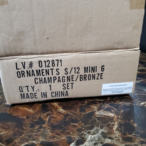 12 set Lillian Vernon mini Christmas ornaments - Picture 5 of 7